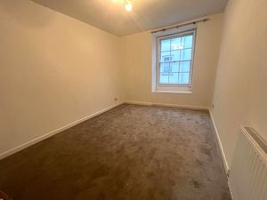 Photo 30- click for photo gallery